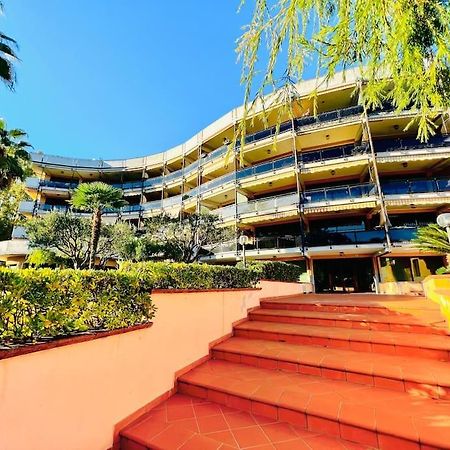 Suite Panizzi 26 - Sanremo Esterno foto